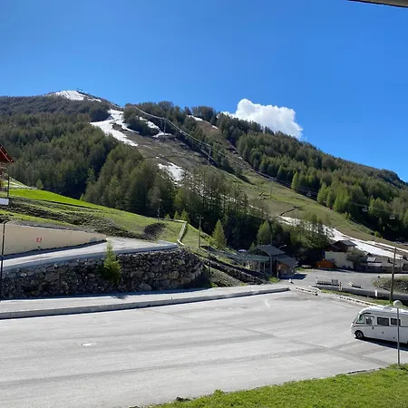 La Casa De La Foux A Proximite Des Pistes Vue Montagne 6 Personnes Max Allos
