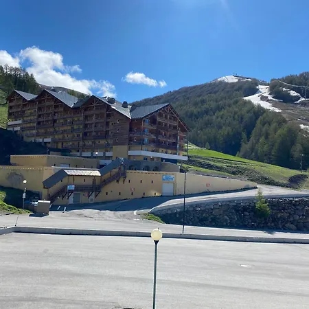La Casa De La Foux A Proximite Des Pistes Vue Montagne 6 Personnes Max * Allos